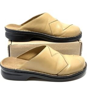 Connie Womens Tan Andrea Clog Shoes Size 9 M